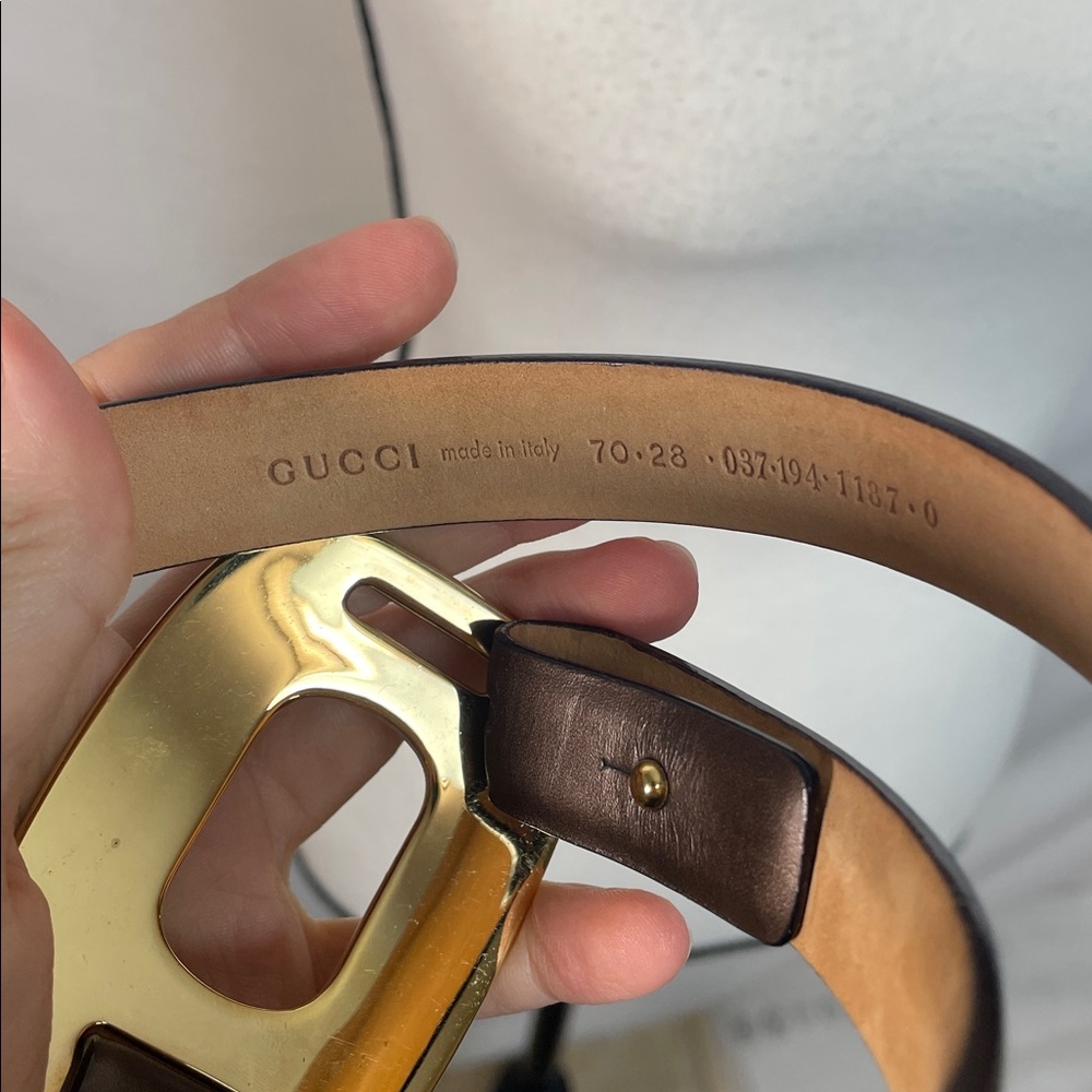 Gucci Brown Leather Belt with Gold Buckle - Picture 4 of 16